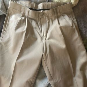 Dockers Pants waist 32 inch